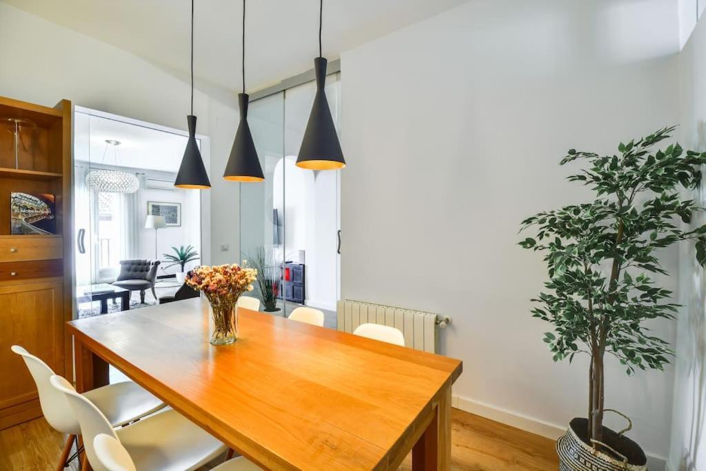Big Stylish And Modern Apartment In Madrid Centre Dış mekan fotoğraf